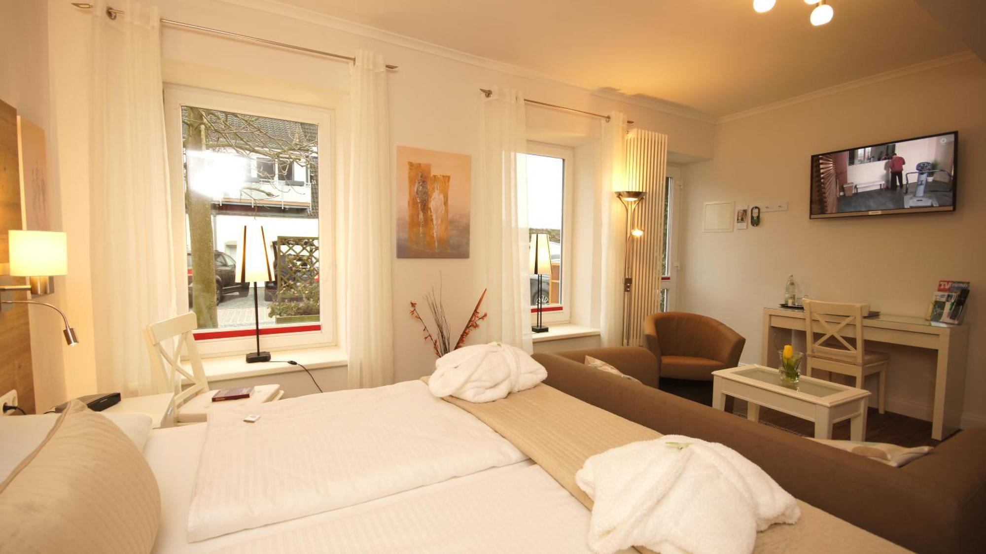 Hofhotel Kraehenberg Gromitz Ruang foto