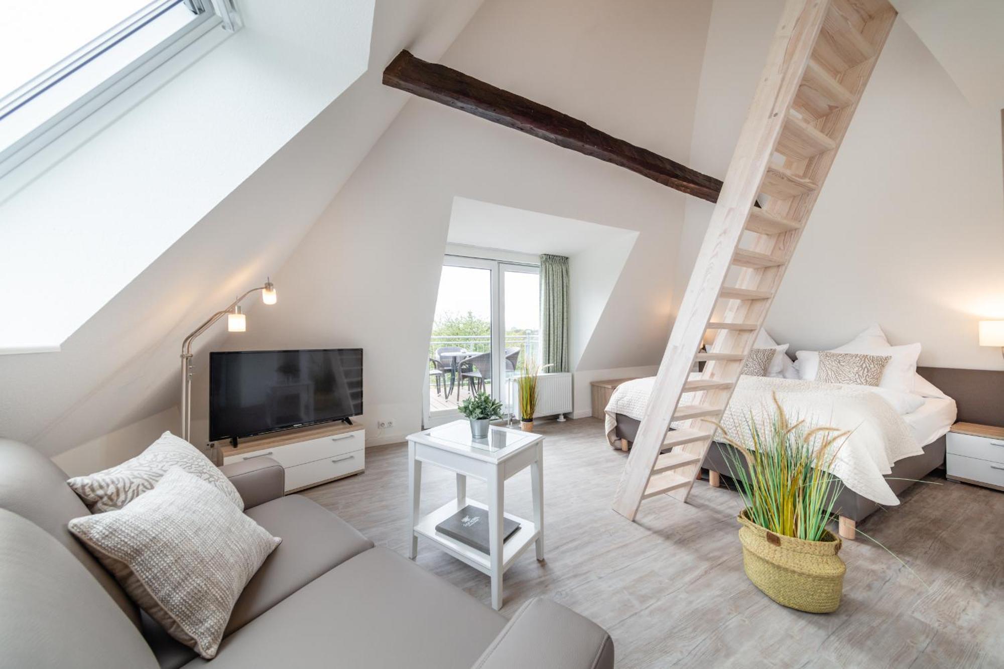 Hofhotel Kraehenberg Gromitz Ruang foto