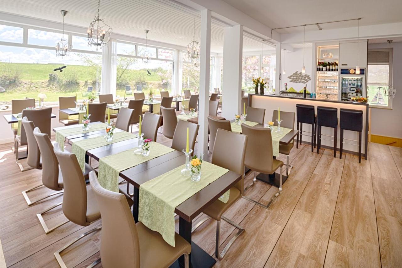 Hofhotel Kraehenberg Gromitz Ruang foto